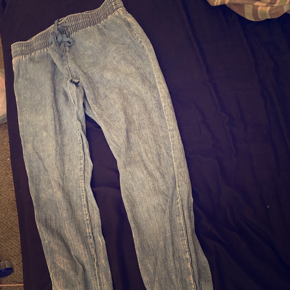 Female Jeans. Drawstring Waistband